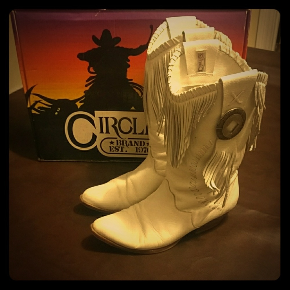 Buttery soft leather Circle S fringed boots